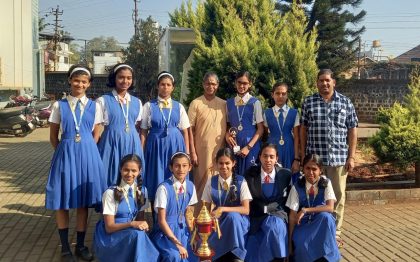 Belgaum United Football Academy had conducted a Football tournament in the memory of Shauna Shetty..Our school team have secured the Runner's up. Miss Sarah Soudagar has been awarded as the best Goalkeeper